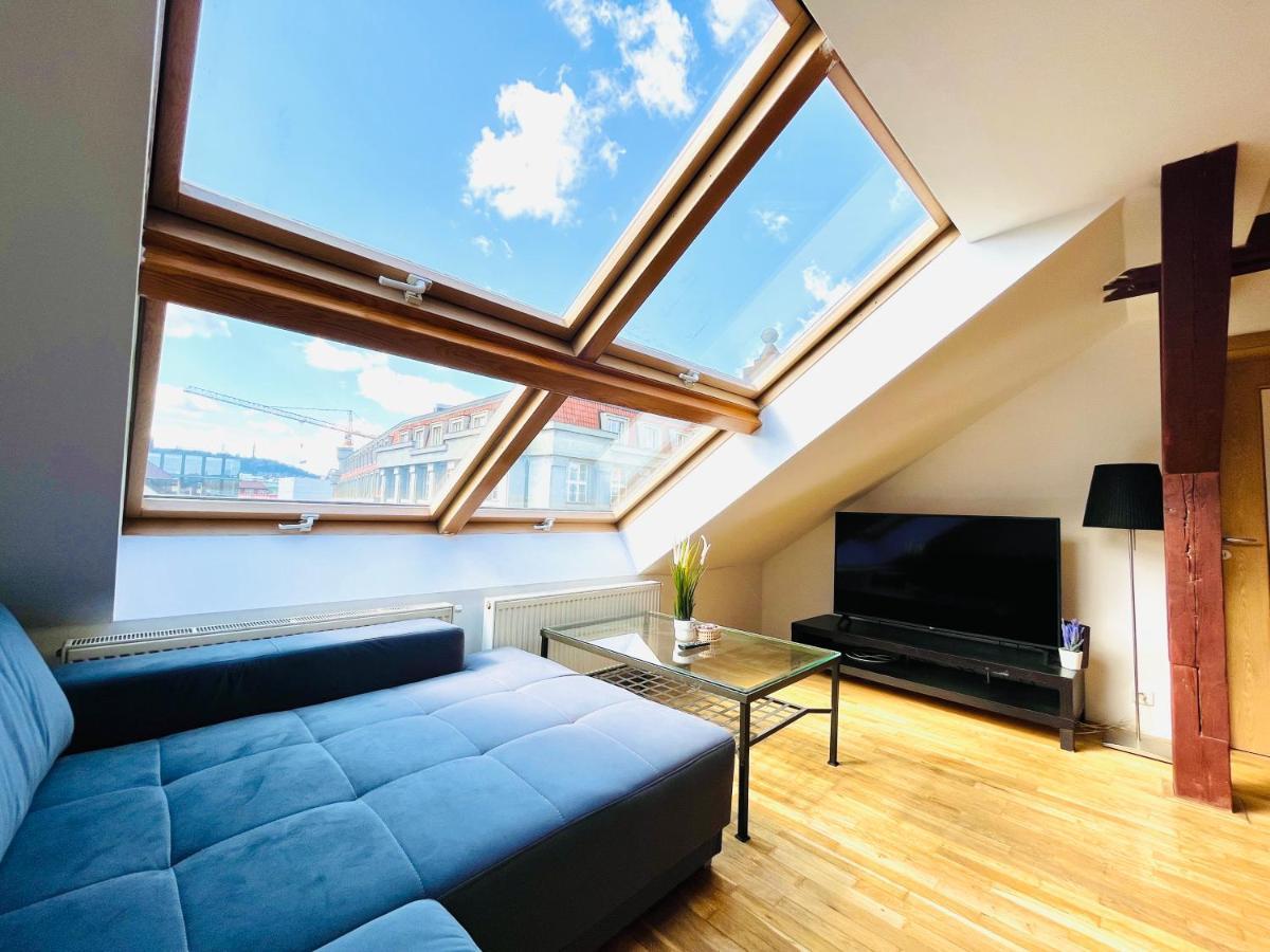 Free Parking- Cozy In Historical Building Center Appartement